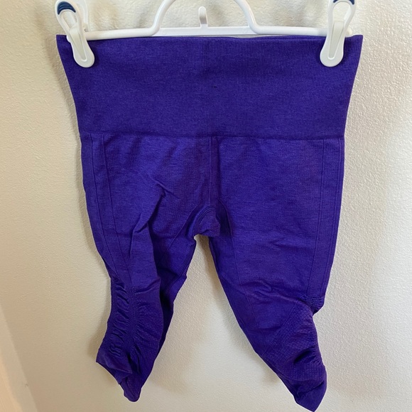 Lululemon Purple Compression In The Flow Leggings - Picture 1 of 7